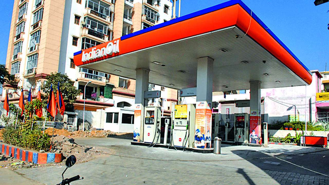 Petrol, Diesel Prices Could Go Up In BS6 Era Here's Why!
