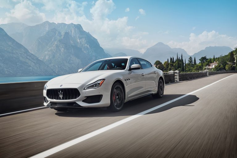 Maserati Unveils Ghibli, Quattroporte & Levante