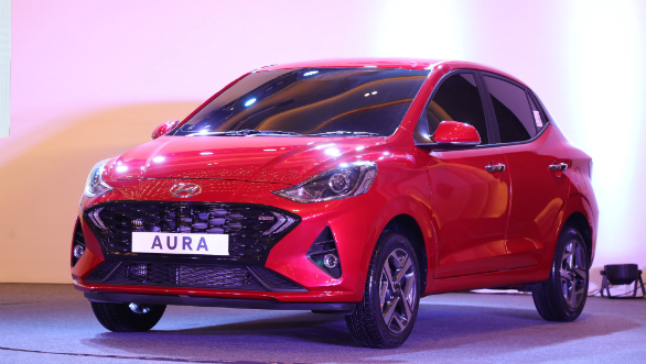 Hyundai Aura Variants, Specifications, Colours Explained