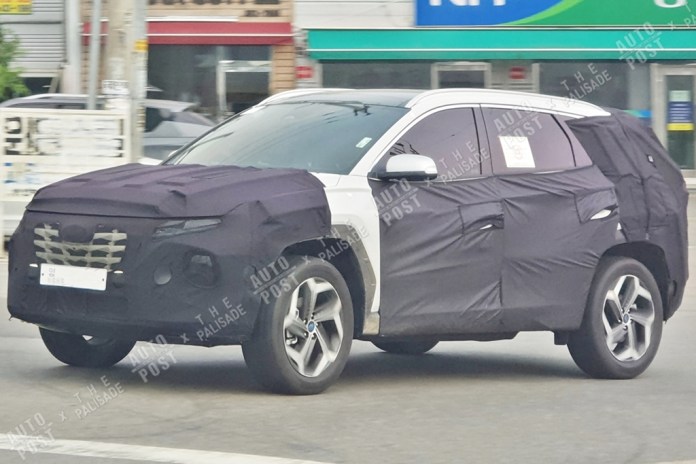 Next-Gen Hyundai Tucson Spied! Expected Release In 2021