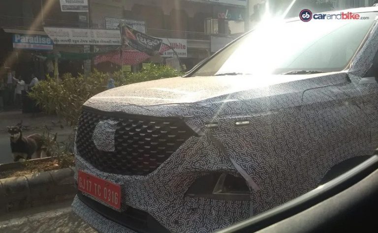 MG Hector 7-Seater Spied Before Official Release
