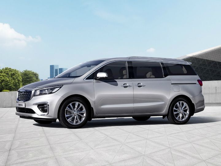 Kia Carnival Official Brochure Leaked Ahead Of Its Launch