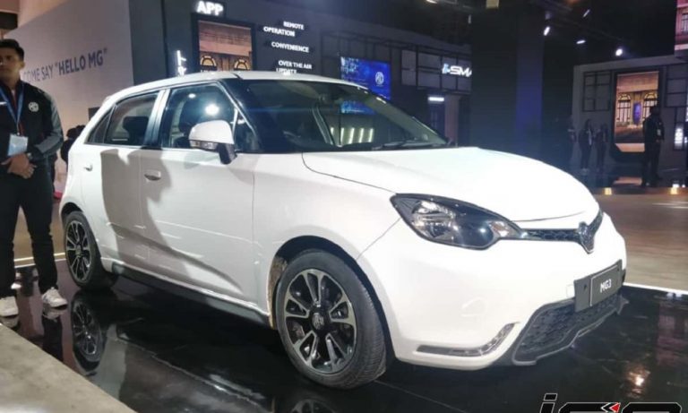 MG 3 Hatchback makes its India debut | Auto Expo 2020 Day-2