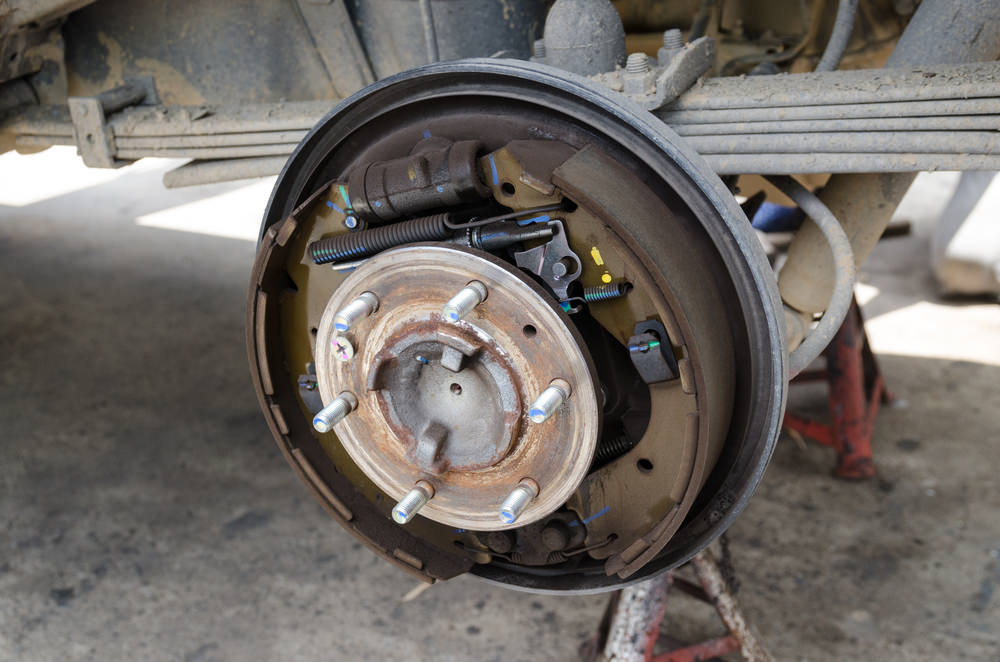 Disc Brake vs Drum Brakes Which is the Best Braking System?