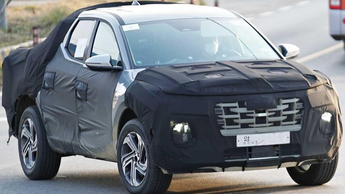 SPIED Hyundai Santa Cruz the Tucson based pickup