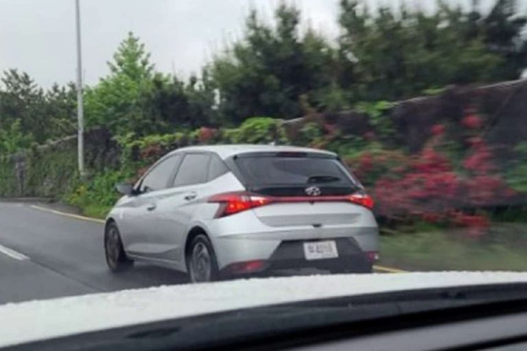 2020 Hyundai i20 Spotted testing Yet again; Might launch in September