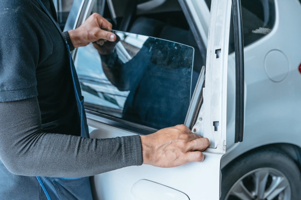 5 Crucial Symptoms Of A Failing Power Window