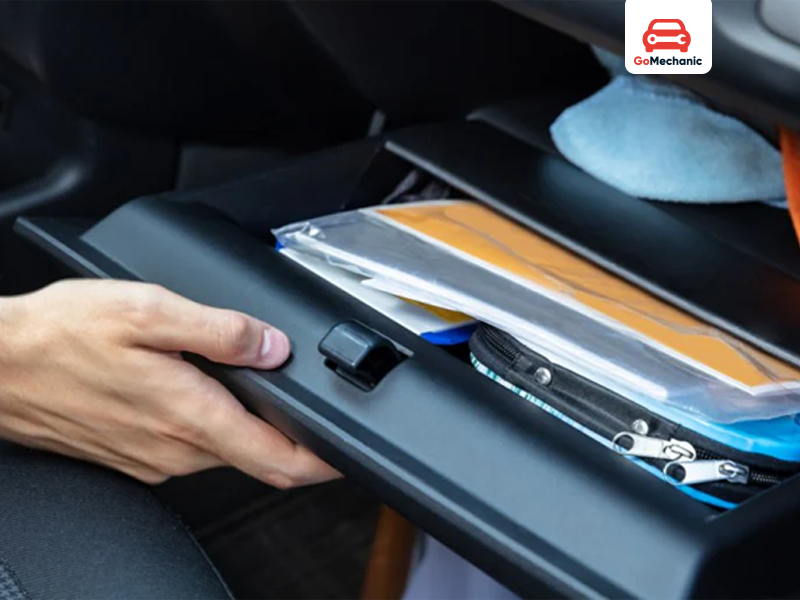 What Should You Keep in Your Glove Compartment of Car?