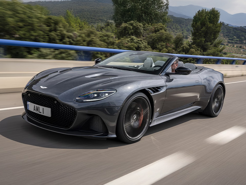 2023 Aston Martin DBS