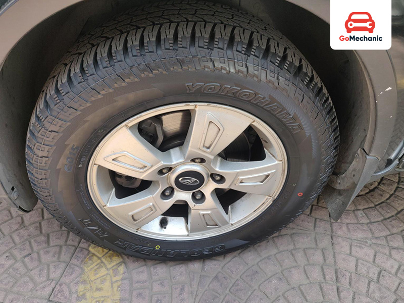 Mahindra XUV500 Tyre Size